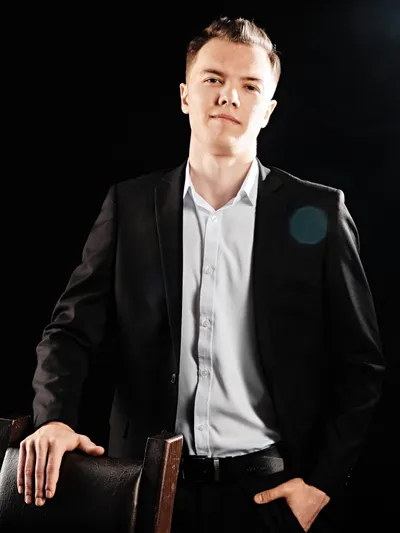 Андрей Маслов